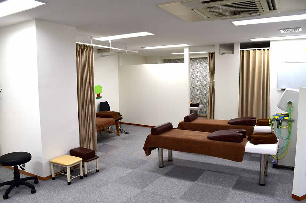サンライズ鍼灸整骨院 豊中院の正社員 柔道整復師 接骨院・整骨院の求人情報イメージ1