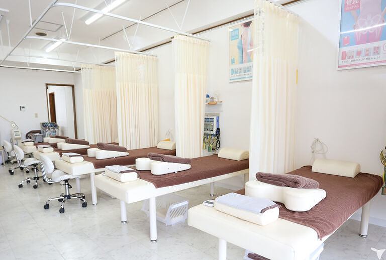 スリーピース整骨院仁戸名院のパート・アルバイト あん摩マッサージ指圧師 接骨院・整骨院 鍼灸整骨院 訪問マッサージ・訪問鍼灸の求人情報イメージ1