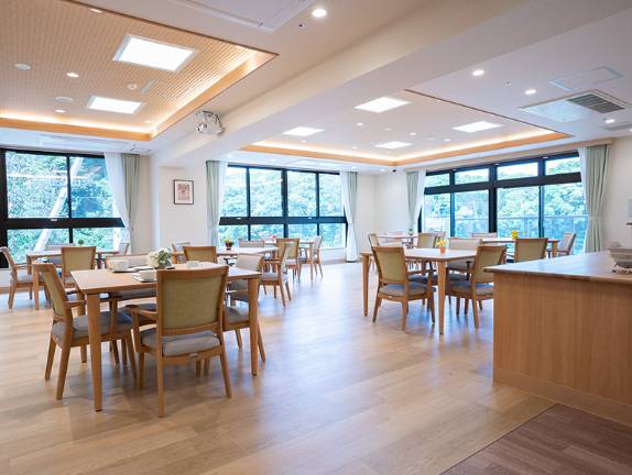 正社員 相談員 介護施設の求人情報イメージ2