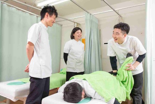 朝宏 あさひろはりきゅう整骨院 西葛西院の正社員 あん摩マッサージ指圧師 接骨院・整骨院 鍼灸整骨院求人イメージ