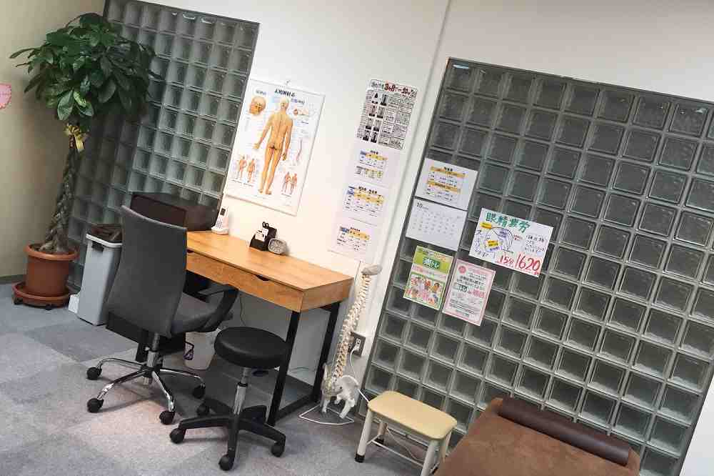 サンライズ サンライズ鍼灸整骨院 淀屋橋院の正社員 鍼灸師 接骨院・整骨院 鍼灸整骨院求人イメージ