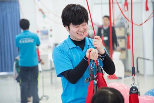 パート・アルバイト 介護福祉士 介護施設・デイサービス求人イメージ