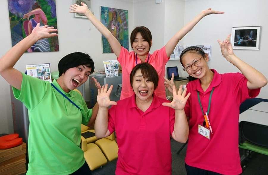 A-LINE エボルブの契約社員 機能訓練指導員 介護施設・デイサービス求人イメージ
